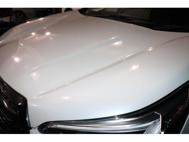 フォレスター スポーツ　アイサイト　ナビＴＶ　ＥＴＣ２　Ｆ・Ｓ・Ｒカメラ　ＦＸ８００Ｄ　ＣＤ　ＤＶＤ　ＢＤ　ＳＤ　ＢＴ　ステアリモコン　ステアヒーター　ステアリモコン　ＡＶＨ　ＳＲＨ　半皮＆前席Ｐシート＆全席ヒーター　ドアミラーオート　カーゴステップパネル　カーゴマット（16枚目）