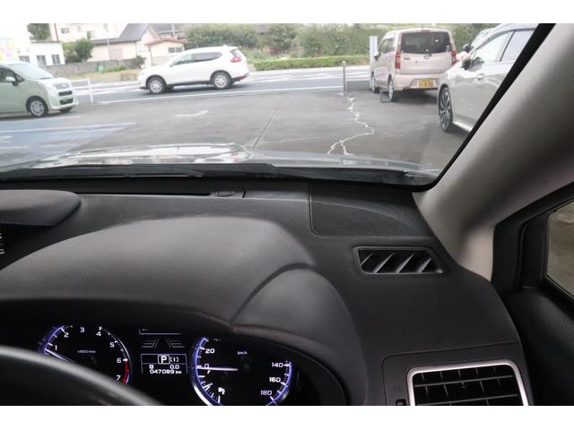 レヴォーグ １．６ＧＴ－Ｓアイサイト　ナビ　ＥＴＣ　前後ドラレコ　カロッツェナビ（ＭＲＺ０９９）　フルセグＴＶ　ＥＴＣ　スバル用品前後ドラレコ　ドアミラーオート　前席パワーシート　１８インチアルミ　ビルシュタインショック　追従クルコン　マット　ドアバイザー（7枚目）