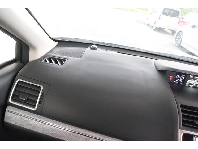 レヴォーグ １．６ＧＴ－Ｓアイサイト　ナビ　ＥＴＣ　前後ドラレコ　カロッツェナビ（ＭＲＺ０９９）　フルセグＴＶ　ＥＴＣ　スバル用品前後ドラレコ　ドアミラーオート　前席パワーシート　１８インチアルミ　ビルシュタインショック　追従クルコン　マット　ドアバイザー（9枚目）