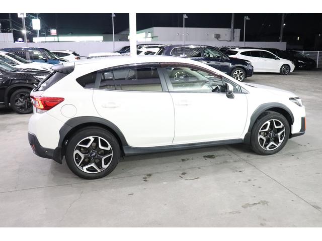 XV 2.0i-S アイサイト ナビ ETC2.0 Rカメラ パナソニックナビ(LR820D) Rカメラ ETC2.0 18インチアルミ スバルリヤビークルディテクション エックスモード LEDアクセサリーライナー フロアマット ドアバイザー(20枚目)