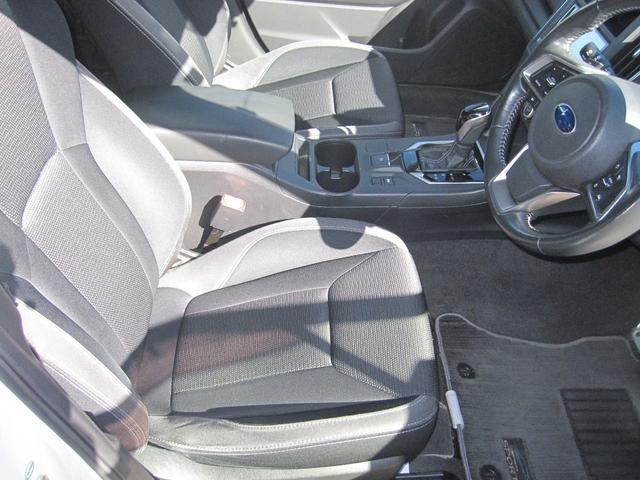 インプレッサスポーツ １．６ｉ－Ｌアイサイト　Ｓスタイル　ナビＴＶ　ＥＴＣ　カロッツェリアメモリーナビ（ＲＺ９０１）フルセグＴＶ　ＣＤ／ＤＶＤ／ＳＤ再生　Ｒカメラ　ＢＴ　ＵＳＢ　ＥＴＣ　アイサイトセイフティプラス　ＬＥＤライト　キーレスプッシュ　１オーナー　記録簿　禁煙（16枚目）