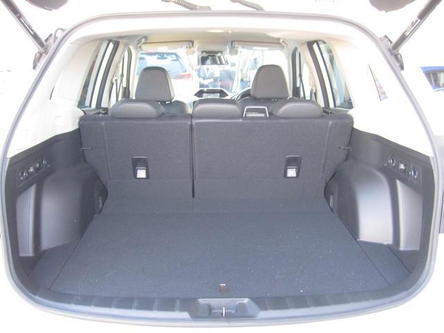 フォレスター スポーツ　アイサイト＋　ナビＴＶ　Ｆ／Ｓ／Ｒカメラ　ＥＴＣ２　パナソニックメモリーナビ（ＦＸ８００Ｄ）フルセグＴＶ　ＢＴ　ＣＤ／ＤＶＤ／ＳＤ再生　前／左／後カメラ　ＥＴＣ２．０　　前席パワーシート　前後席シートヒーター　ステアリングヒーター　ルーフレール（19枚目）