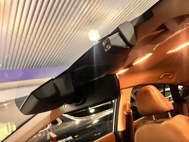 クロストレック リミテッド　アイサイト　ナビＴＶ　ＥＴＣ　全周囲カメラ　元社用車　１１．６ナビ　ＴＶ　ＥＴＣ　全周囲カメラ　ＡＵＸ　ＵＳＢ　Ｂｌｕｅｔｏｏｔｈ　ラジオ　マット＆バイザー　１８アルミ　ＡＶＨ　ＳＲＨ　前席Ｐシート＆ヒーター　１オーナー　禁煙車　記録簿（4枚目）