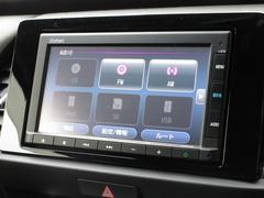 ナビゲーションはギャザズメモリーナビ（ＶＸＭ−２２５Ｃｉ）を装着しております。ＡＭ、ＦＭ、ＣＤ、Ｂｌｕｅｔｏｏｔｈがご使用いただけます。初めて訪れた場所でも安心ですね！ 2