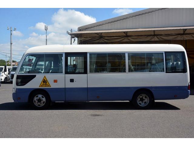 ロング LX マイクロバス 29人 ルームラック 自動扉 AT車 ロング LX 29人乗り 自動ドア オートステップ ルームラック クーラー ヒーター スクールバスステッカー レベライザー カーテン 左電動格納ミラー ETC 暖機スイッチ 乗降中表示灯(4枚目)