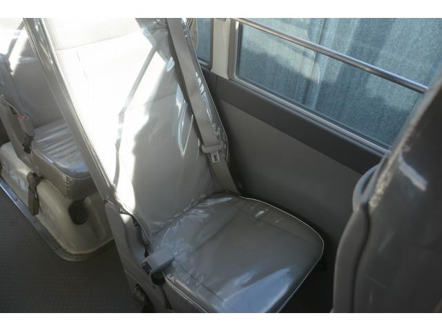 ロング LX マイクロバス 29人 ルームラック 自動扉 AT車 ロング LX 29人乗り 自動ドア オートステップ ルームラック クーラー ヒーター スクールバスステッカー レベライザー カーテン 左電動格納ミラー ETC 暖機スイッチ 乗降中表示灯(41枚目)