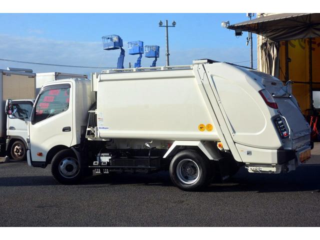 ワイド パッカー車 プレス式 連続動作 6.0立米 汚水 新明和製パッカー車 ワイドプレス式 6.0立米 連続動作 SUS汚水タンク 防臭扉 車線逸脱警報 衝突軽減ブレーキ 横滑り防止 ETC2.0 アシストアイドルアップ あみカゴ 新車時保証書 取扱説明書(8枚目)