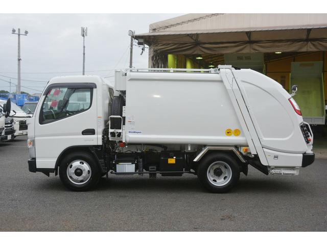 パッカー車 プレス式 新明和製 積載2000kg 4.3立米 連続動作 汚水タンク 作業灯 左電格ミラー キーレス 防臭扉(4枚目)