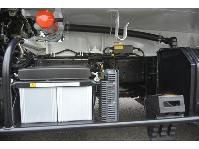 パッカー車 プレス式 新明和製 積載2000kg 4.3立米 連続動作 汚水タンク 作業灯 左電格ミラー キーレス 防臭扉(12枚目)