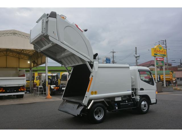 パッカー車 プレス式 新明和製 積載2000kg 4.3立米 連続動作 汚水タンク 作業灯 左電格ミラー キーレス 防臭扉(19枚目)