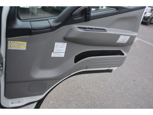 パッカー車 プレス式 新明和製 積載2000kg 4.3立米 連続動作 汚水タンク 作業灯 左電格ミラー キーレス 防臭扉(32枚目)