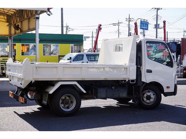 日野 デュトロ