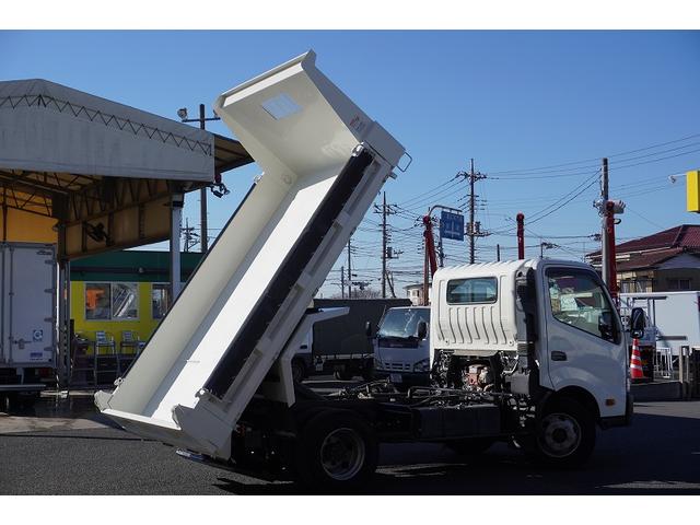 日野 デュトロ