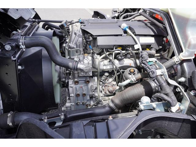 キャンター ワイド超ロング　５段クレーン　３．２ｔ　ラジコン　２．９ｔ吊　積載３２００ｋｇ　古河ユニック製　フックイン　角足　差違いアウトリガー　坂道発進補助　セイコーラック　ＬＥＤヘッドライト　ＬＥＤフォグランプ　左電格ミラー　スマートキー　衝突軽減ブレーキ　車線逸脱警報（33枚目）