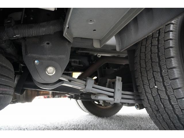 デュトロ ルートバン　５ドア　ディーゼル　２トン　和光工業パワーゲート　ジャストロー　積載２０００ｋｇ　３人乗　リア跳上ドア　荷台板張り　荷室加工有　ナビ　バックカメラ　ＡＴ　リフト（17枚目）