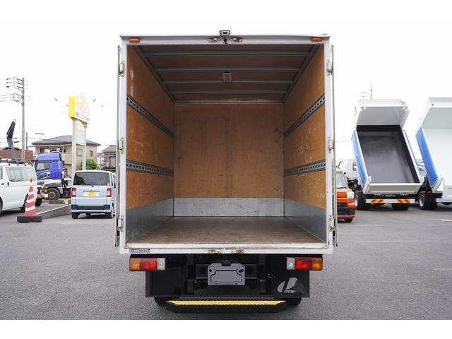 デュトロ １０尺　アルミバン　２トン積　ラッシング２段　全高２７８ｃｍ　積載２０００ｋｇ　バックカメラ　ナビ　ＥＴＣ　左電格ミラー　ＬＥＤヘッドライト　電動パーキングブレーキ　クリアランスソナー　９０度ストッパー　パブコ製　ＡＴ　標準幅　ショート（24枚目）