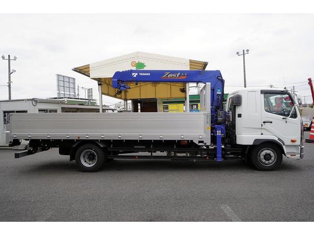 ファイター 増トン　ワイド　５段クレーン　７．２トン積　６ｍ長　ラジコン　ベッド付　積載７２００ｋｇ　タダノ製　アルミブロック　フックイン　２．９３ｔ吊　角足　ＥＴＣ２．０　坂道発進補助　オートエアコン　リーフサス　メッキ　６速ＭＴ（5枚目）