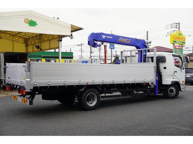 ファイター 増トン　ワイド　５段クレーン　７．２トン積　６ｍ長　ラジコン　ベッド付　積載７２００ｋｇ　タダノ製　アルミブロック　フックイン　２．９３ｔ吊　角足　ＥＴＣ２．０　坂道発進補助　オートエアコン　リーフサス　メッキ　６速ＭＴ（7枚目）