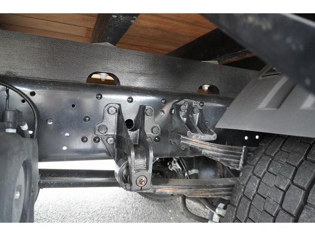 ファイター 増トン　ワイド　５段クレーン　７．２トン積　６ｍ長　ラジコン　ベッド付　積載７２００ｋｇ　タダノ製　アルミブロック　フックイン　２．９３ｔ吊　角足　ＥＴＣ２．０　坂道発進補助　オートエアコン　リーフサス　メッキ　６速ＭＴ（23枚目）