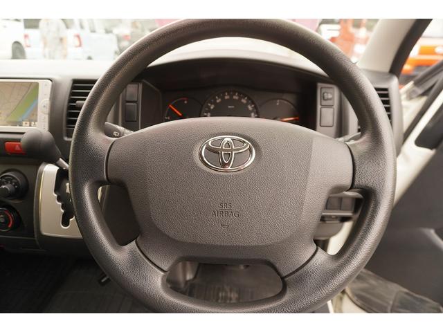 ハイエースバン ロングＤＸ　４ドア　ガソリン　６人乗　パワーゲート　荷室加工　ハイルーフ　トヨタ車体製リフト　荷台板張り　ラッシング１段　小窓　バックカメラ　純正ナビ　ワンセグＴＶ　ＡＴ（27枚目）