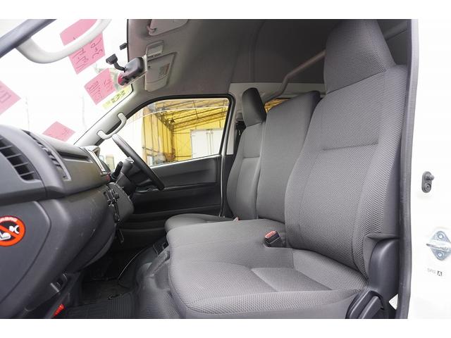 ハイエースバン ロングＤＸ　４ドア　ガソリン　６人乗　パワーゲート　荷室加工　ハイルーフ　トヨタ車体製リフト　荷台板張り　ラッシング１段　小窓　バックカメラ　純正ナビ　ワンセグＴＶ　ＡＴ（35枚目）