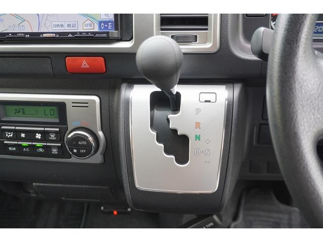 ハイエースバン スーパーＧＬ　ガソリン　５人乗　和光工業製パワーゲート　ロング　５ドア　荷台板張り　床フック　バックカメラ　社外ナビ　ＥＴＣ　小窓　電格ミラー　イージークローザー　オートエアコン　ワンオーナー　ＡＴ　リフト（33枚目）