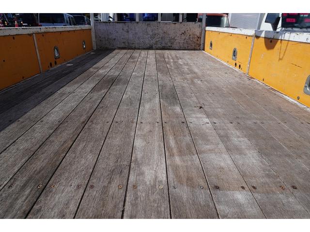 ダイナトラック ワイドロング　４段クレーン　２トン積　ラジコン　２．６３ｔ吊　積載２０００ｋｇ　タダノ製　フックイン　セイコーラック　鳥居下部鉄板張り　ロープ穴３対　ＥＴＣ　５速ＭＴ（37枚目）