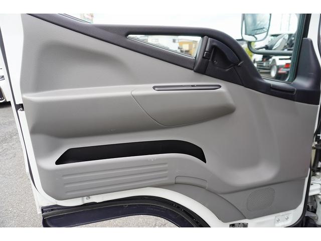 キャンター ワイド超ロング 4段クレーン ラジコン 2.93t吊 5MT 積載3350kg タダノ製 フックイン セイコーラック フォグランプ 左電格ミラー 衝突軽減ブレーキ 車線逸脱警報 ETC キーレス(10枚目)