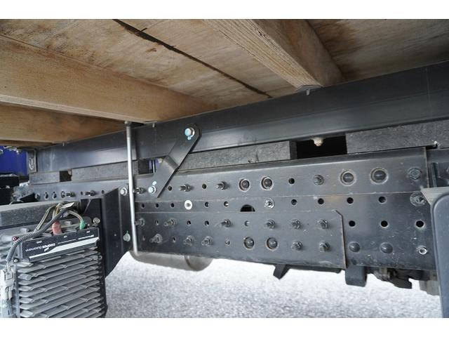 キャンター ワイド超ロング 4段クレーン ラジコン 2.93t吊 5MT 積載3350kg タダノ製 フックイン セイコーラック フォグランプ 左電格ミラー 衝突軽減ブレーキ 車線逸脱警報 ETC キーレス(20枚目)