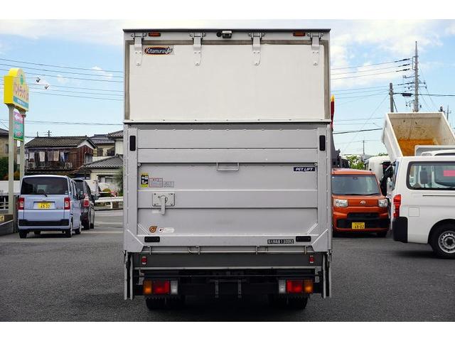 エルフトラック ロング パネルバン 跳上式 垂直パワーゲート 2トン AT 標準幅 積載1600kg ラッシング2段 バックカメラ 左電格ミラー キーレス 全低床 北村製 車両総重量4980kg アルミバン リフト(7枚目)