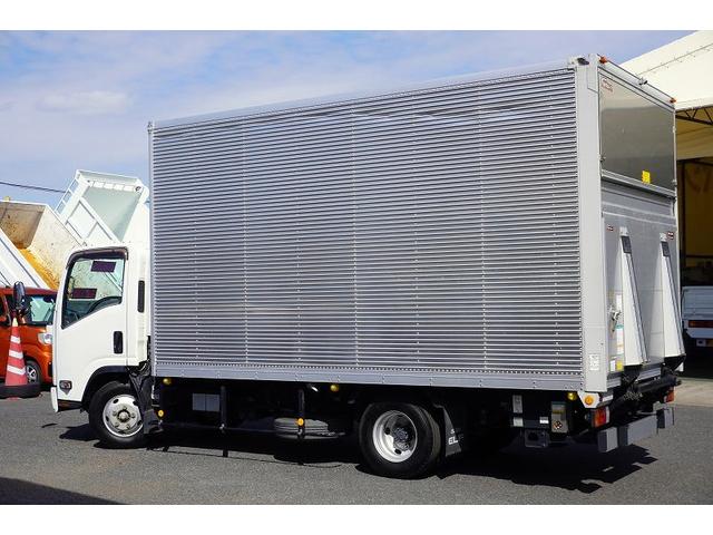 エルフトラック ワイドロング　アルミバン　２トン積　跳上パワーゲート　高箱　積載２０００ｋｇ　ラッシング３段　バックカメラ　ＥＴＣ　坂道発進補助　左電格ミラー　フォグランプ　日本フルハーフ製　６速ＭＴ（10枚目）