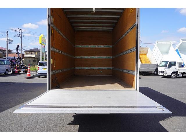 エルフトラック ワイドロング　アルミバン　２トン積　跳上パワーゲート　高箱　積載２０００ｋｇ　ラッシング３段　バックカメラ　ＥＴＣ　坂道発進補助　左電格ミラー　フォグランプ　日本フルハーフ製　６速ＭＴ（42枚目）