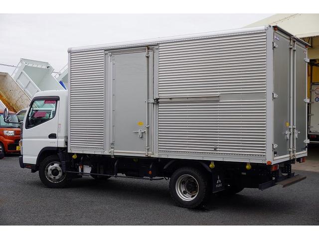 キャンター ワイドロング　アルミバン　３．５トン積　サイドドア　５速ＭＴ　積載３５００ｋｇ　ラッシング２段　９０度ストッパー　バックカメラ　左電格ミラー　坂道発進補助　フォグランプ　衝突軽減ブレーキ　車線逸脱警報　パブコ製（8枚目）
