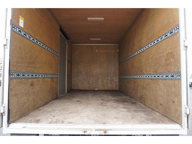 キャンター ワイドロング　アルミバン　３．５トン積　サイドドア　５速ＭＴ　積載３５００ｋｇ　ラッシング２段　９０度ストッパー　バックカメラ　左電格ミラー　坂道発進補助　フォグランプ　衝突軽減ブレーキ　車線逸脱警報　パブコ製（28枚目）