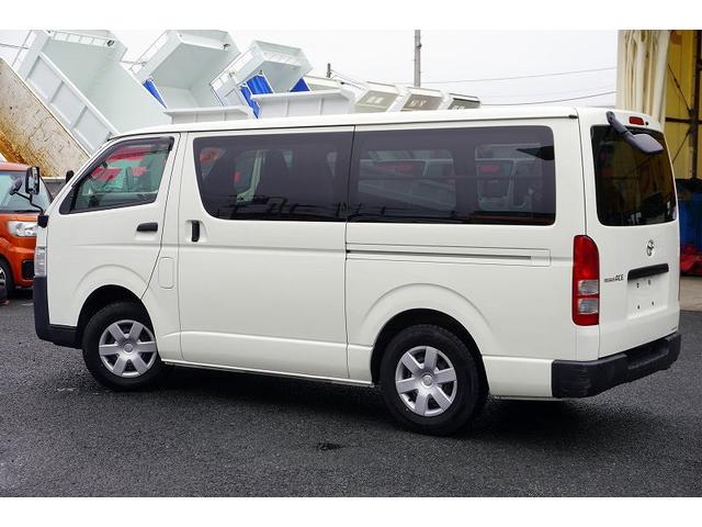 レジアスエースバン ロングＤＸ　５ドア　ガソリン車　３人乗り　パワーゲート　ＡＴ　トヨタ車体製　キーレス　ＥＴＣ　リフト（9枚目）