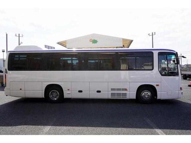 メルファ 観光バス 28人乗 スイング自動ドア トランク 荷室スペース 2ドア モケットシート リクライニング 小型トランク エアサス 後席モニター 冷蔵庫 マイク オートエアコン バックカメラ ルームラック ETC メッキホイールライナー AT ガイド席 フルセグTV(7枚目)