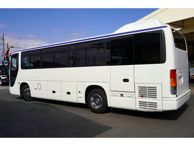 メルファ 観光バス 28人乗 スイング自動ドア トランク 荷室スペース 2ドア モケットシート リクライニング 小型トランク エアサス 後席モニター 冷蔵庫 マイク オートエアコン バックカメラ ルームラック ETC メッキホイールライナー AT ガイド席 フルセグTV(9枚目)