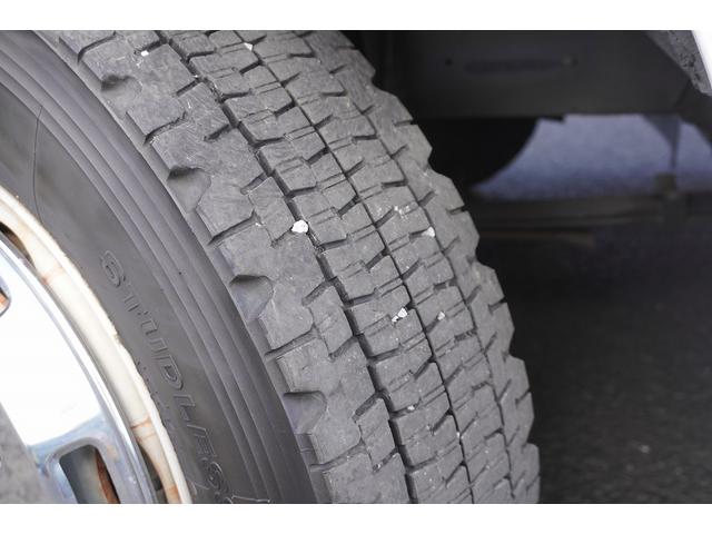 メルファ 観光バス 28人乗 スイング自動ドア トランク 荷室スペース 2ドア モケットシート リクライニング 小型トランク エアサス 後席モニター 冷蔵庫 マイク オートエアコン バックカメラ ルームラック ETC メッキホイールライナー AT ガイド席 フルセグTV(10枚目)