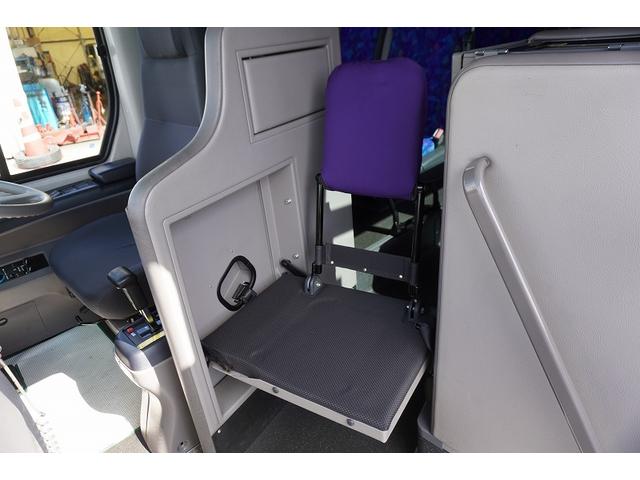 メルファ 観光バス 28人乗 スイング自動ドア トランク 荷室スペース 2ドア モケットシート リクライニング 小型トランク エアサス 後席モニター 冷蔵庫 マイク オートエアコン バックカメラ ルームラック ETC メッキホイールライナー AT ガイド席 フルセグTV(14枚目)