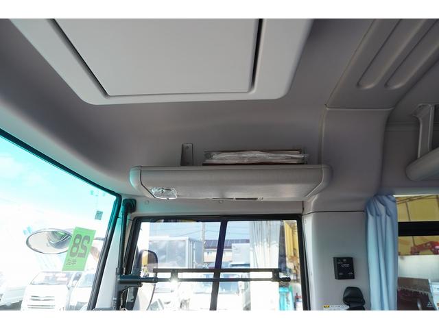 メルファ 観光バス 28人乗 スイング自動ドア トランク 荷室スペース 2ドア モケットシート リクライニング 小型トランク エアサス 後席モニター 冷蔵庫 マイク オートエアコン バックカメラ ルームラック ETC メッキホイールライナー AT ガイド席 フルセグTV(27枚目)