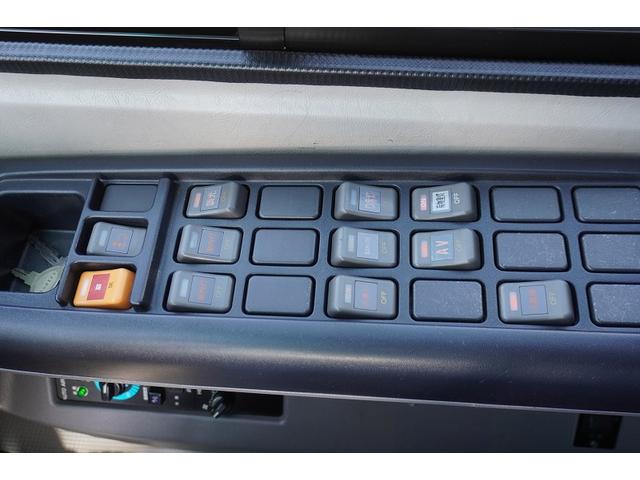 メルファ 観光バス 28人乗 スイング自動ドア トランク 荷室スペース 2ドア モケットシート リクライニング 小型トランク エアサス 後席モニター 冷蔵庫 マイク オートエアコン バックカメラ ルームラック ETC メッキホイールライナー AT ガイド席 フルセグTV(36枚目)