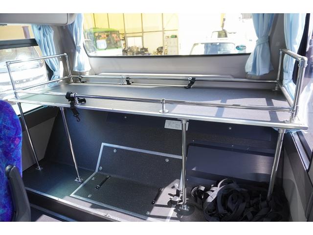 メルファ 観光バス 28人乗 スイング自動ドア トランク 荷室スペース 2ドア モケットシート リクライニング 小型トランク エアサス 後席モニター 冷蔵庫 マイク オートエアコン バックカメラ ルームラック ETC メッキホイールライナー AT ガイド席 フルセグTV(46枚目)