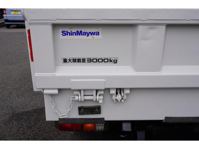 エルフトラック 強化　ローダーダンプ　三方開　３トン積　手動コボレーン　新明和製　積載３０００ｋｇ　スライド用ラジコン　ダンプピン　ＥＴＣ　キーレス　ＡＴ（32枚目）
