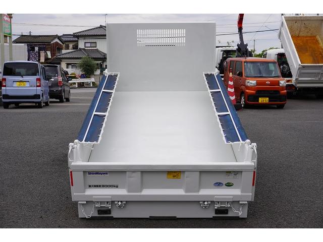 エルフトラック 強化　ローダーダンプ　三方開　３トン積　手動コボレーン　新明和製　積載３０００ｋｇ　スライド用ラジコン　ダンプピン　ＥＴＣ　キーレス　ＡＴ（39枚目）