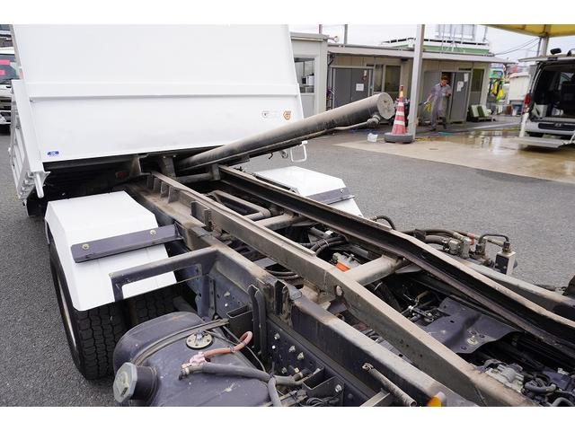 エルフトラック 強化　ローダーダンプ　三方開　３トン積　手動コボレーン　新明和製　積載３０００ｋｇ　スライド用ラジコン　ダンプピン　ＥＴＣ　キーレス　ＡＴ（40枚目）