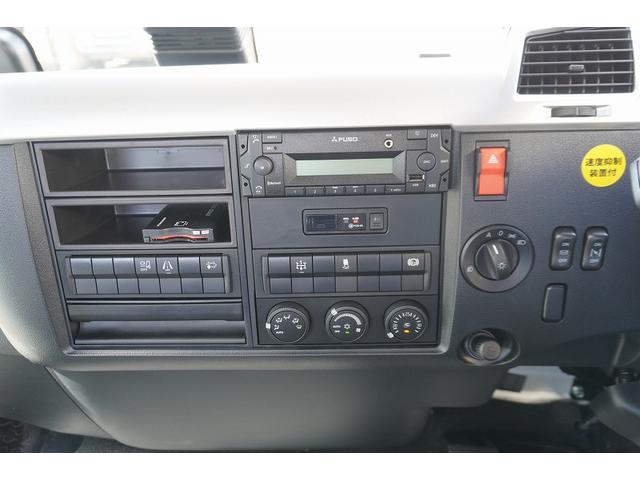 ファイター 増トン 5段セルフクレーン 7.2トン積 6m長 ラジコン ワイド ベッド付 積載7200kg 古河ユニック製 ハイジャッキ アユミ板掛け フックイン 2.93t吊 坂道発進補助 メッキ 衝突軽減ブレーキ 車線逸脱警報 回送 6速MT 重機運搬 ETC2.0(26枚目)