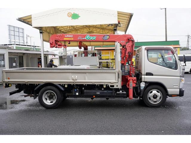 キャンター カスタム ロング 4段クレーン ラジコン 2.63t吊 2t 標準幅 積載2000kg 古河ユニック製 フックイン セイコーラック 鳥居工具箱 鳥居上部金網張り アオリ上部プロテクター付 左電格ミラー バックカメラ ETC フォグランプ カゴ 5速MT 2トン(8枚目)