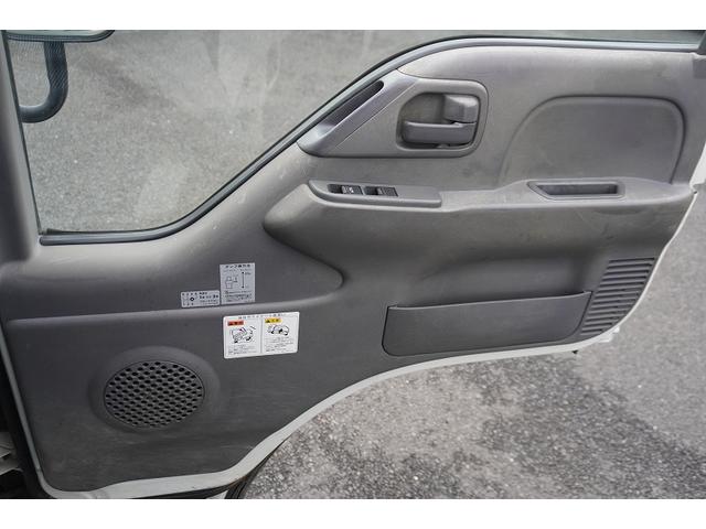 エルフトラック 強化　三転ダンプ　２トン積　三方開　運転席側アオリ油圧開閉式　新明和製　積載２０００ｋｇ　リアダンプピン　鳥居アングル補強　左電格ミラー　坂道発進補助　ＥＴＣ　６速ＭＴ（32枚目）