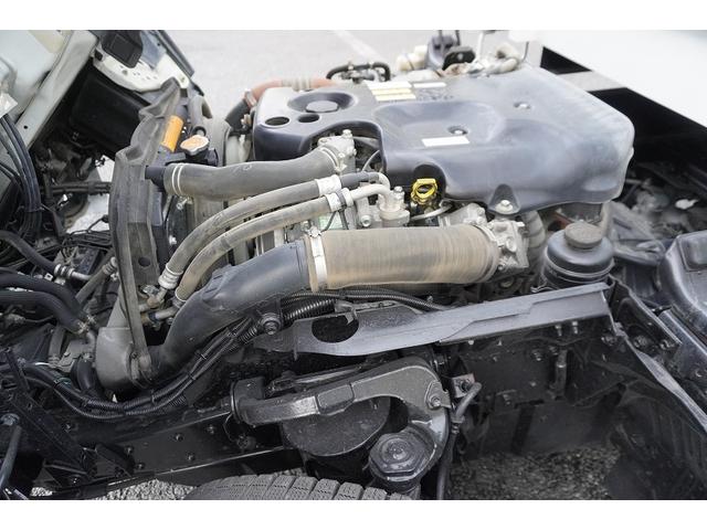 エルフトラック 強化　三転ダンプ　２トン積　三方開　運転席側アオリ油圧開閉式　新明和製　積載２０００ｋｇ　リアダンプピン　鳥居アングル補強　左電格ミラー　坂道発進補助　ＥＴＣ　６速ＭＴ（40枚目）