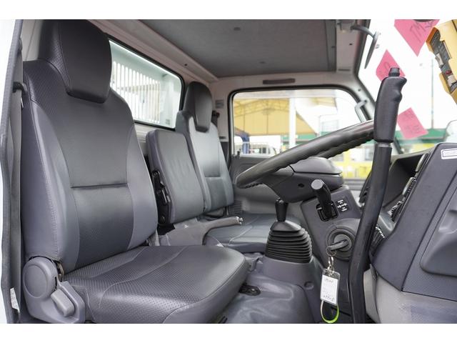 エルフトラック 強化　三転ダンプ　２トン積　三方開　運転席側アオリ油圧開閉式　新明和製　積載２０００ｋｇ　リアダンプピン　鳥居アングル補強　左電格ミラー　坂道発進補助　ＥＴＣ　６速ＭＴ（44枚目）